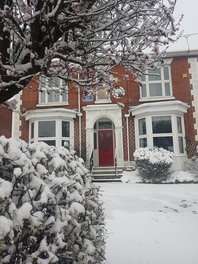 Madison House Bed and Breakfast Southampton Buitenkant foto
