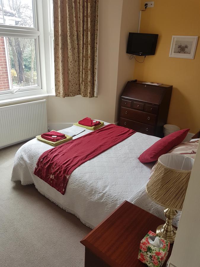 Madison House Bed and Breakfast Southampton Buitenkant foto